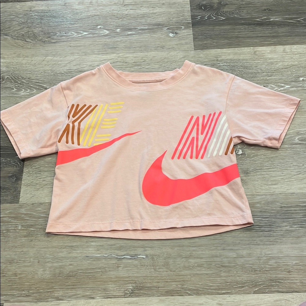 Nike Kids Pink Graphic T-Shirt